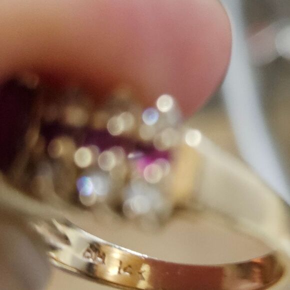 14k Elegant Gold, Ruby, & Diamond Ring - Picture 6 of 8